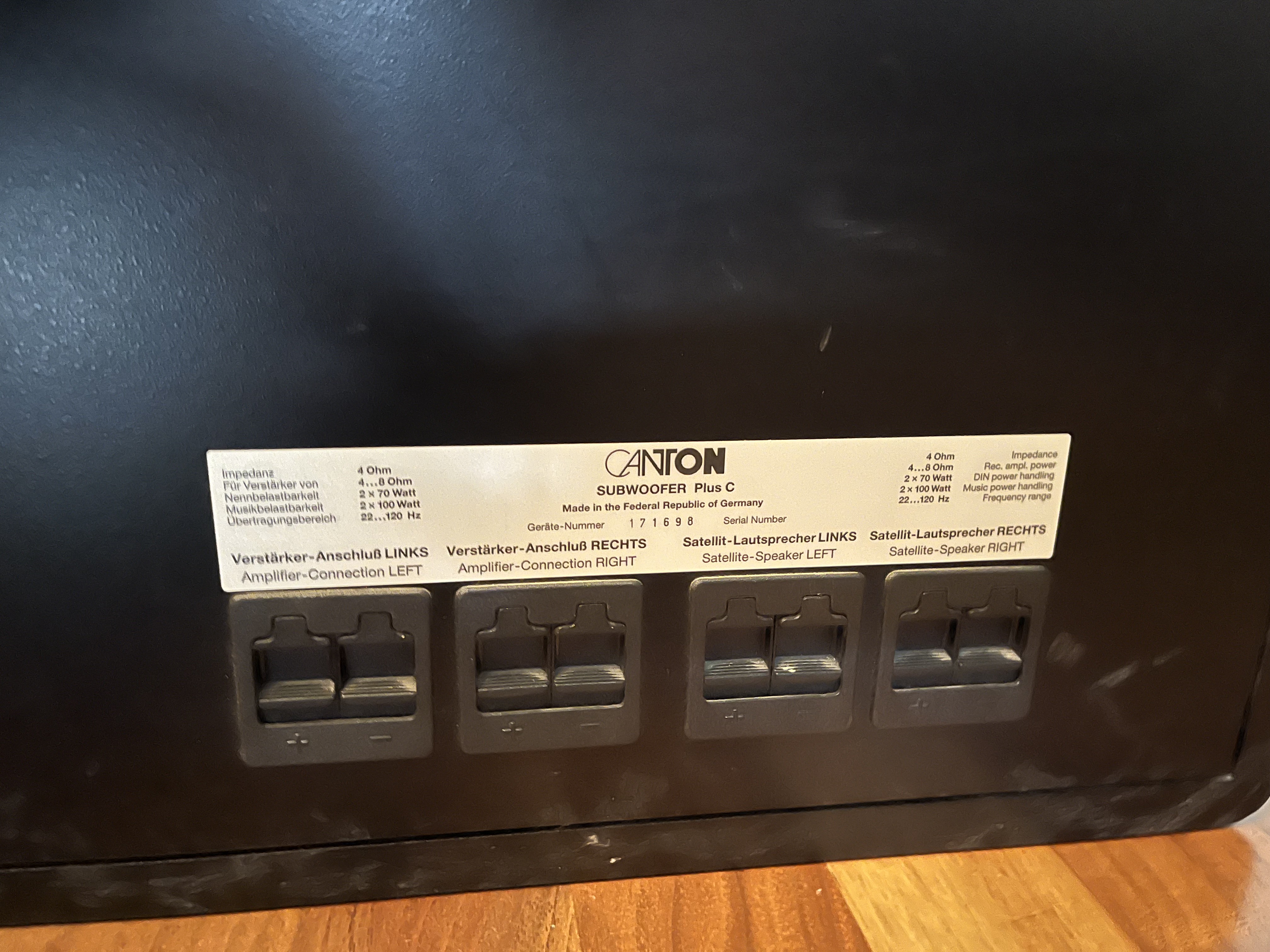 Listx - Subwoofer Canton - Subwoofer Plus C 12